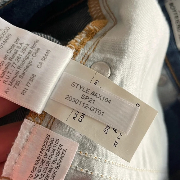 J. Crew Jeans Women's 26 Slouchy Boyfriend in Barn Wash Distressed Faded AX104 - Picture 8 of 9